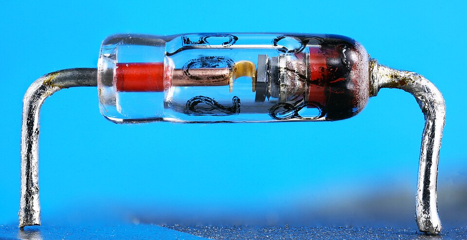 5.1V Zener Diode 1/2W (10 pcs)