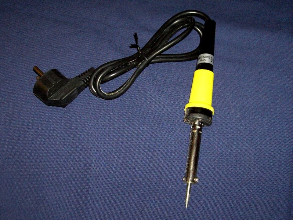 60W Adjustable Temperature Soldering Iron Kit (200°C - 450°C) with 5 Tips