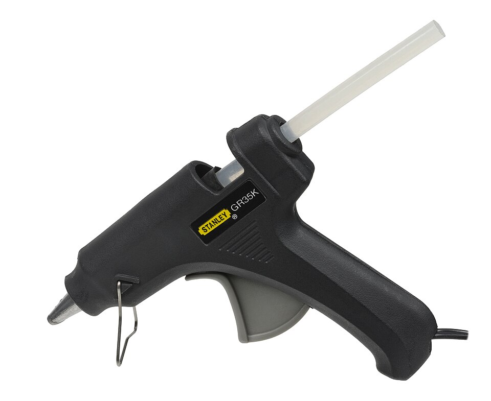 20W Hot Melt Glue Gun with 5 Glue Sticks (Trigger Feed)