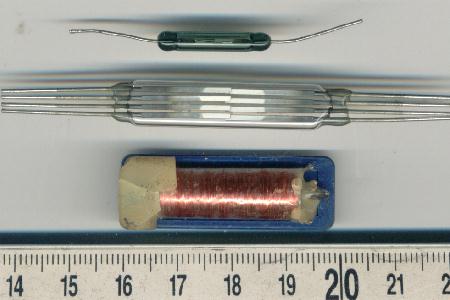Miniature Glass Reed Switch (Normally Closed, 14mm - Pack of 5)