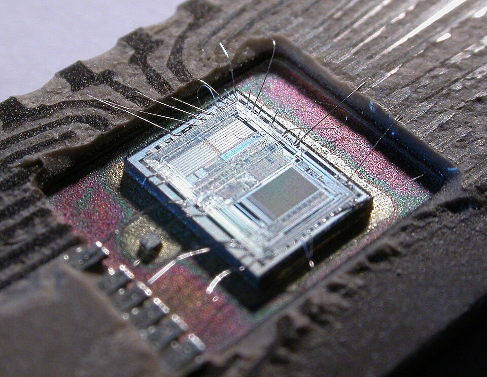 CH32V003 RISC-V Ultra-Low Cost Microcontroller Development Board (48MHz)